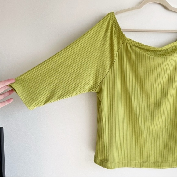 2X Soft Surroundings lime green off shoulder blouse ribbed Top blouse 3/4 sleeve - Picture 8 of 10